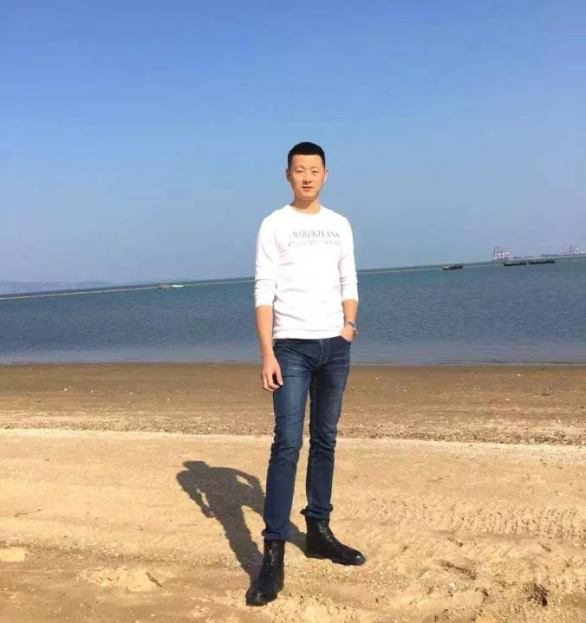 �ƽ��״�ҵ�ʸ�֤��ѯ